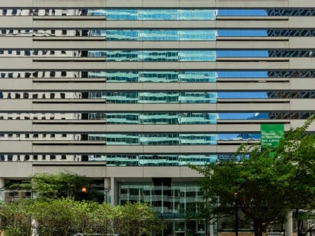 IL, Chicago - North LaSalle image 8