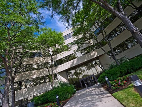 IL, Northbrook - One Northbrook Place (HQ) image 10