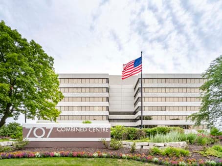 IL, Northbrook - Northbrook Botanic Gardens (HQ) image 10