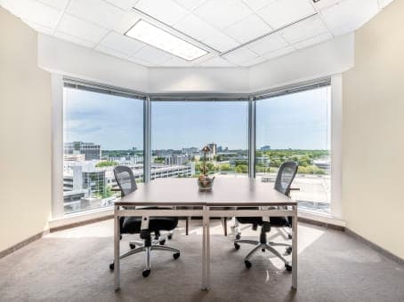 MN, Bloomington - Normandale Lake (HQ) image 10