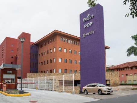 COSTA RICA, San Jose, Plaza Roble Las Terrazas image 11