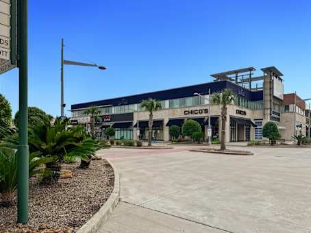 TX, Pearland - Town Centre image 15