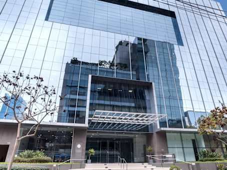 LIMA, Platinum Plaza I image 11