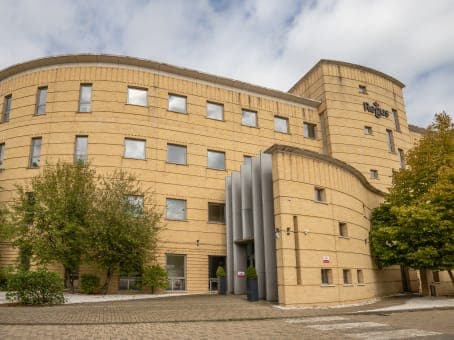 READING, Thames Valley Park image 9