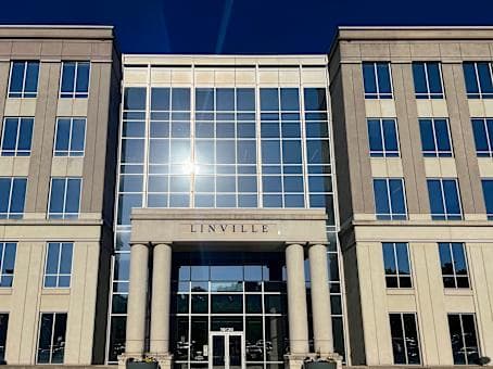 NC, Charlotte - Perimeter Woods image 13 NC, Charlotte - Perimeter Woods image 13