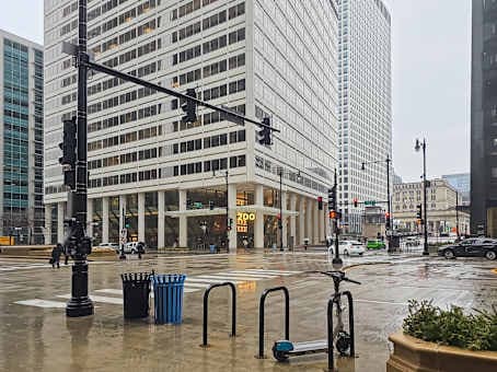IL, Chicago-CBD - West Loop 200 S. Wacker image 13