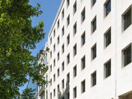 LISBON, Avenida da Liberdade image 7