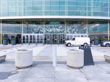 MI, Detroit - RenCen image 12