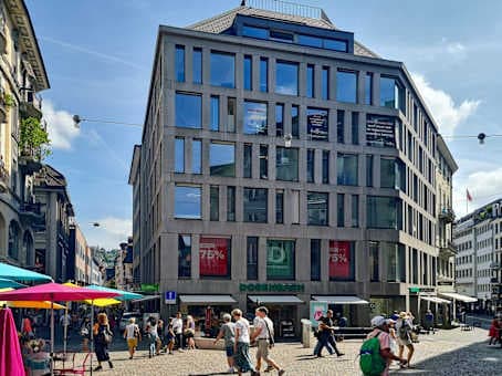 LUCERNE, City Old Town image 13