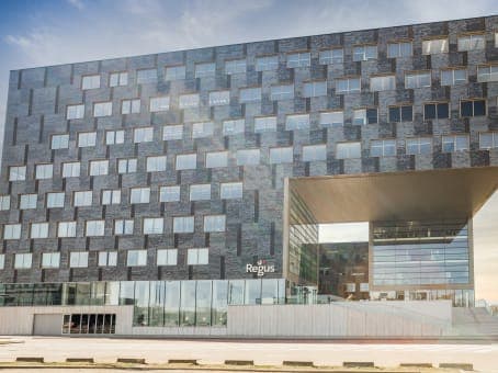 ROTTERDAM, Airport image 13