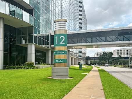 TX, Houston - Upper Kirby image 15