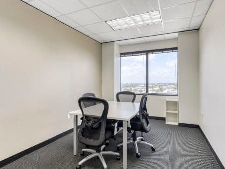 TX, Houston - 5444 Westheimer image 13