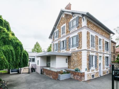 BOURG-LA-REINE, Stop & Work Bourg-la-Reine image 9 BOURG-LA-REINE, Stop & Work Bourg-la-Reine image 9