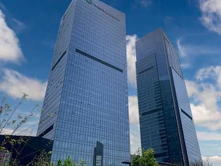 JINAN, Luneng International Centre image 15