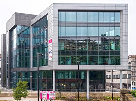 SHEFFIELD, Spaces Acero image 15