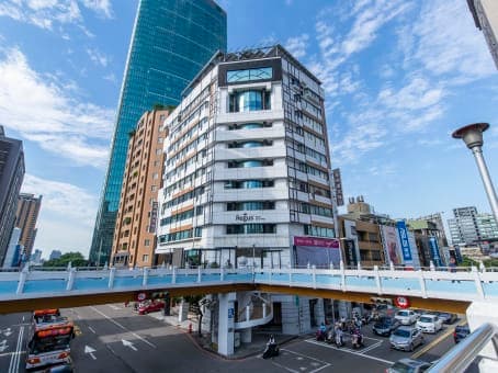 TAICHUNG, Greenway Centre image 8