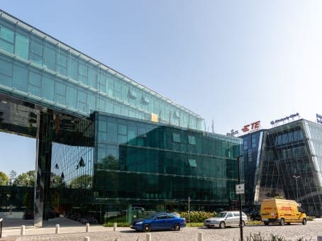 KRAKOW, Equal Park Building B image 10