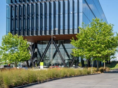 AUCKLAND, Airport image 10