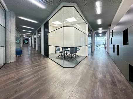 Laugavegur 13, 101 Reykjavik image 15 Laugavegur 13, 101 Reykjavik image 15