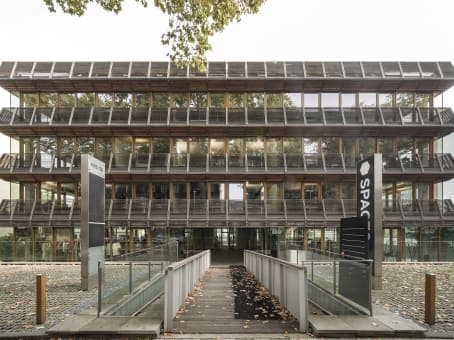 DUSSELDORF, Spaces Kennedydamm image 14