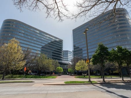 TX, Addison - Spaces The Colonnade image 14