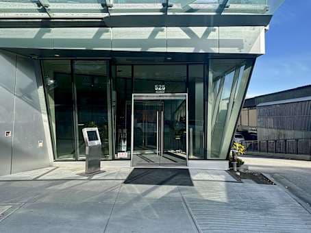 BC, Vancouver - 525 West 8th Avenue image 15