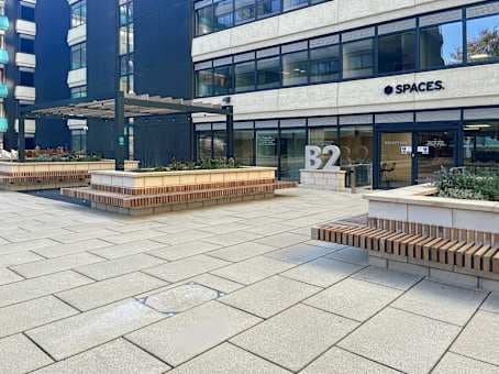 Sheffield, Spaces Pennine 5 image 11