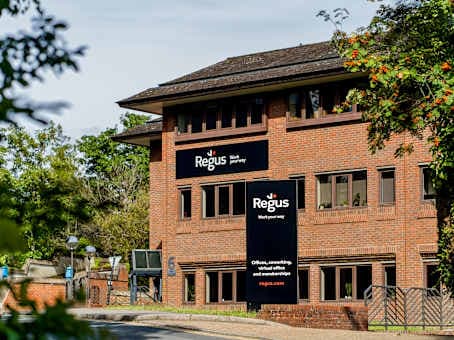 Tunbridge Wells, Pluto House image 13