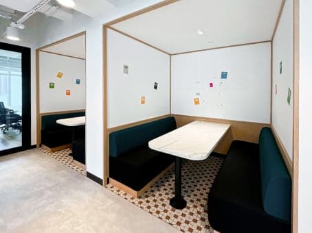 Hong Kong, LKF Tower image 14