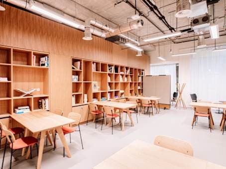 Rotterdam, Spaces Rotterdam (Air Offices) image 15