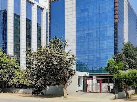 Noida, Regus Tower image 13