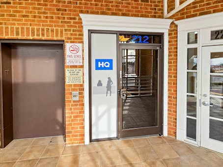 NC, Raleigh - Pleasant Valley Rd image 7