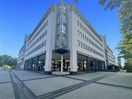 RATINGEN, Kaiserswerther Straße image 13