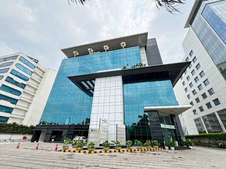 Noida, Aykon Tower image 6