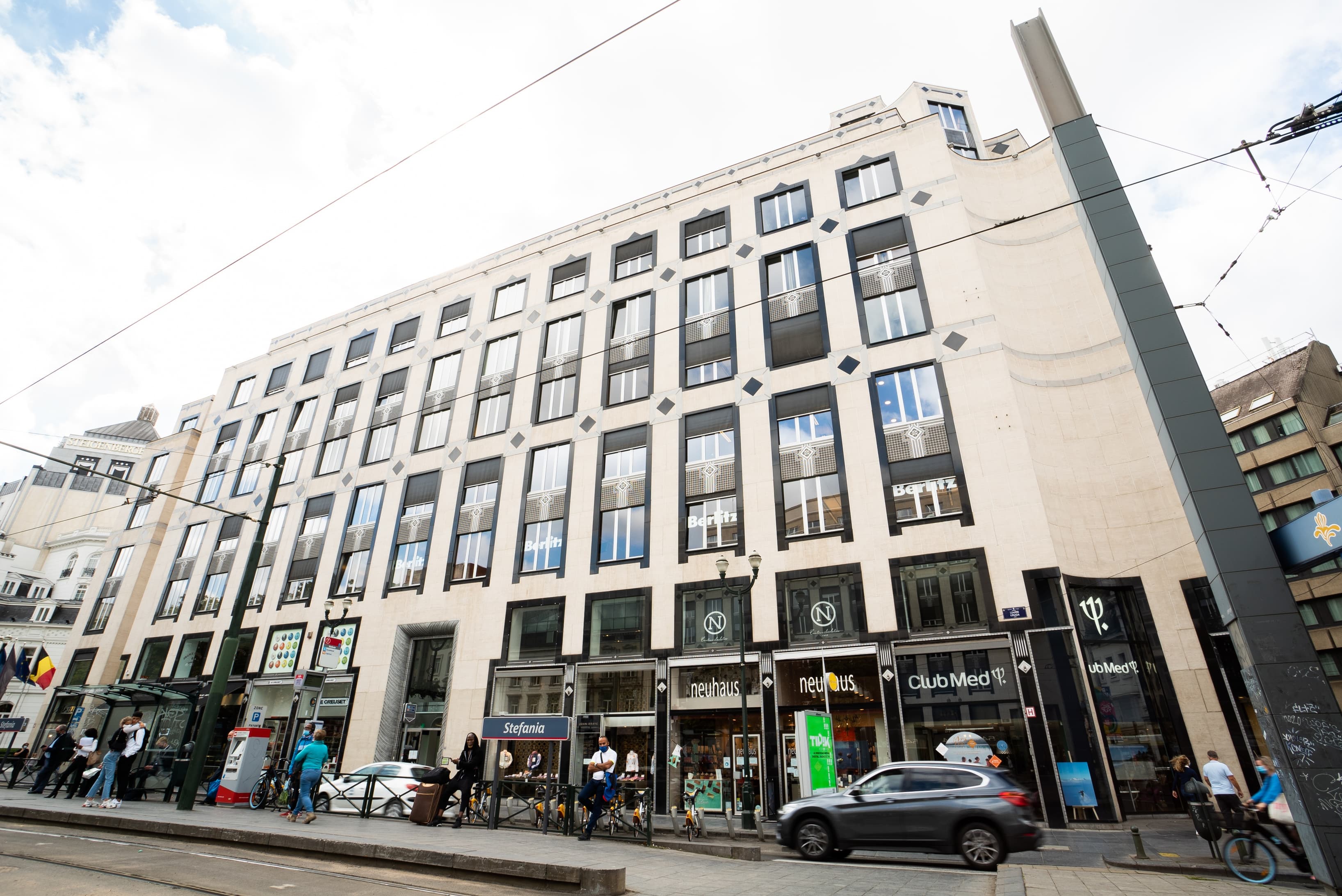 BRUSSELS, Louise Centre image 7