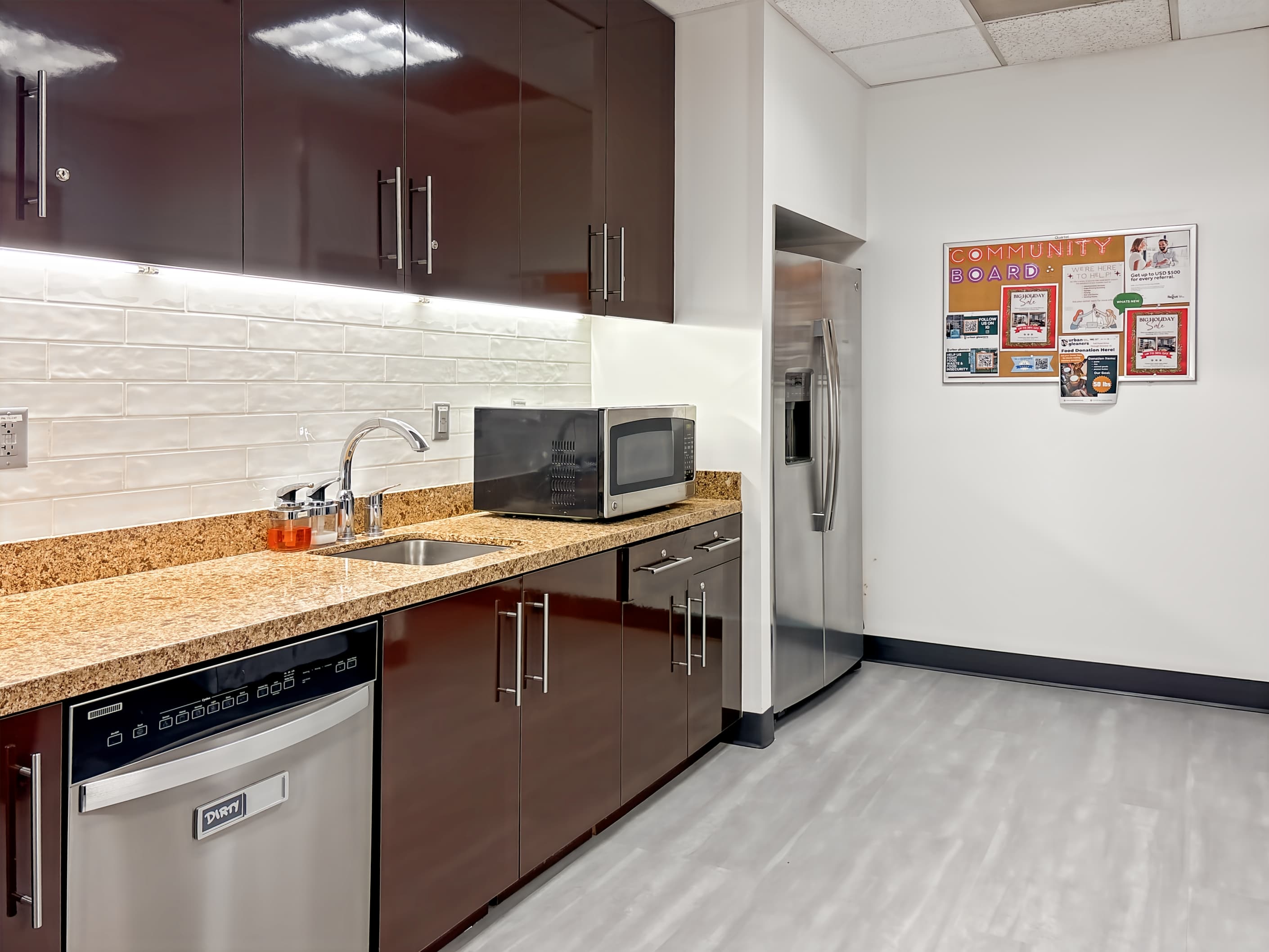 OR, Portland - Sixth & Main image 10