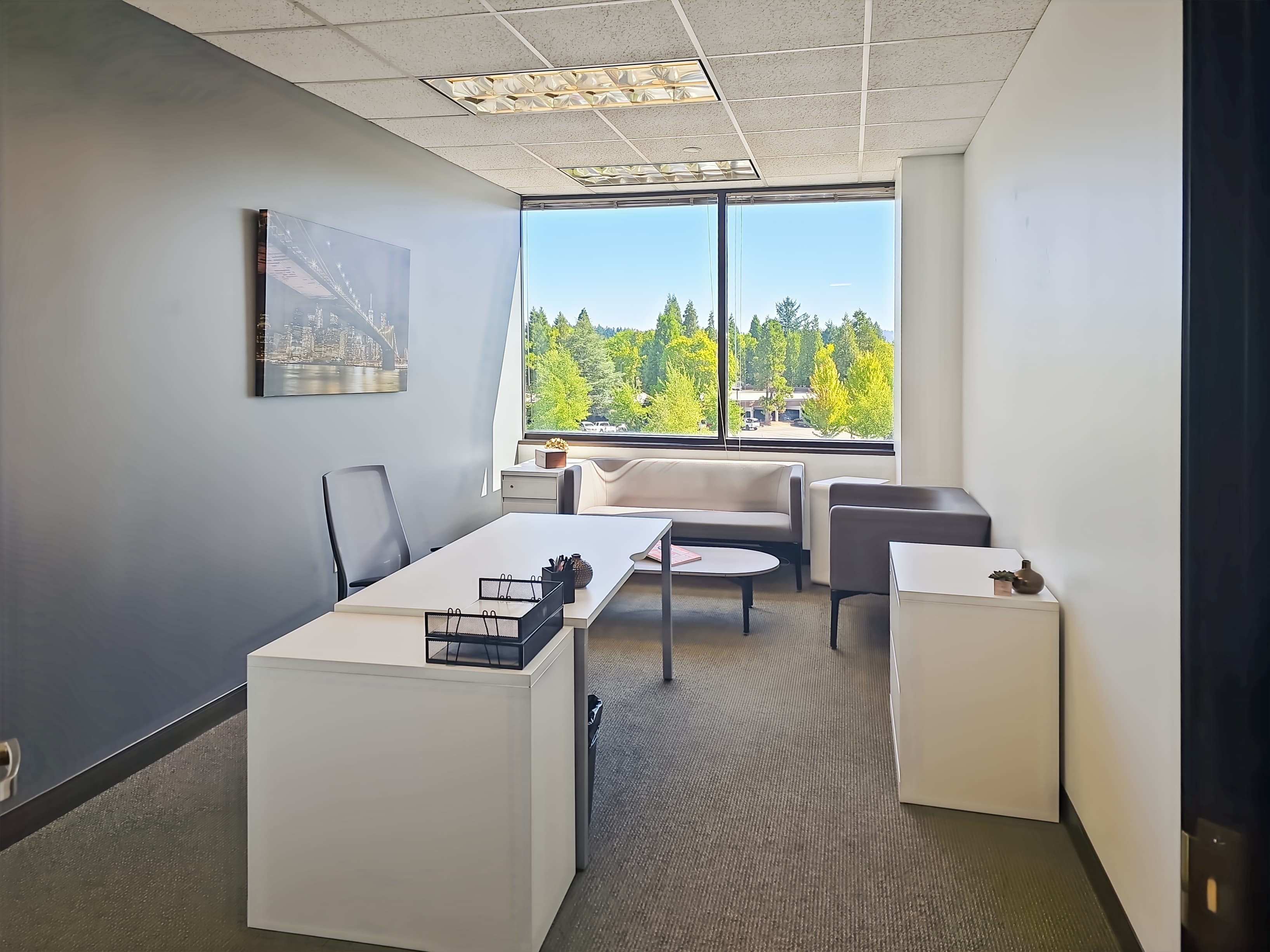 OR, Portland - Lincoln Center (HQ) image 4