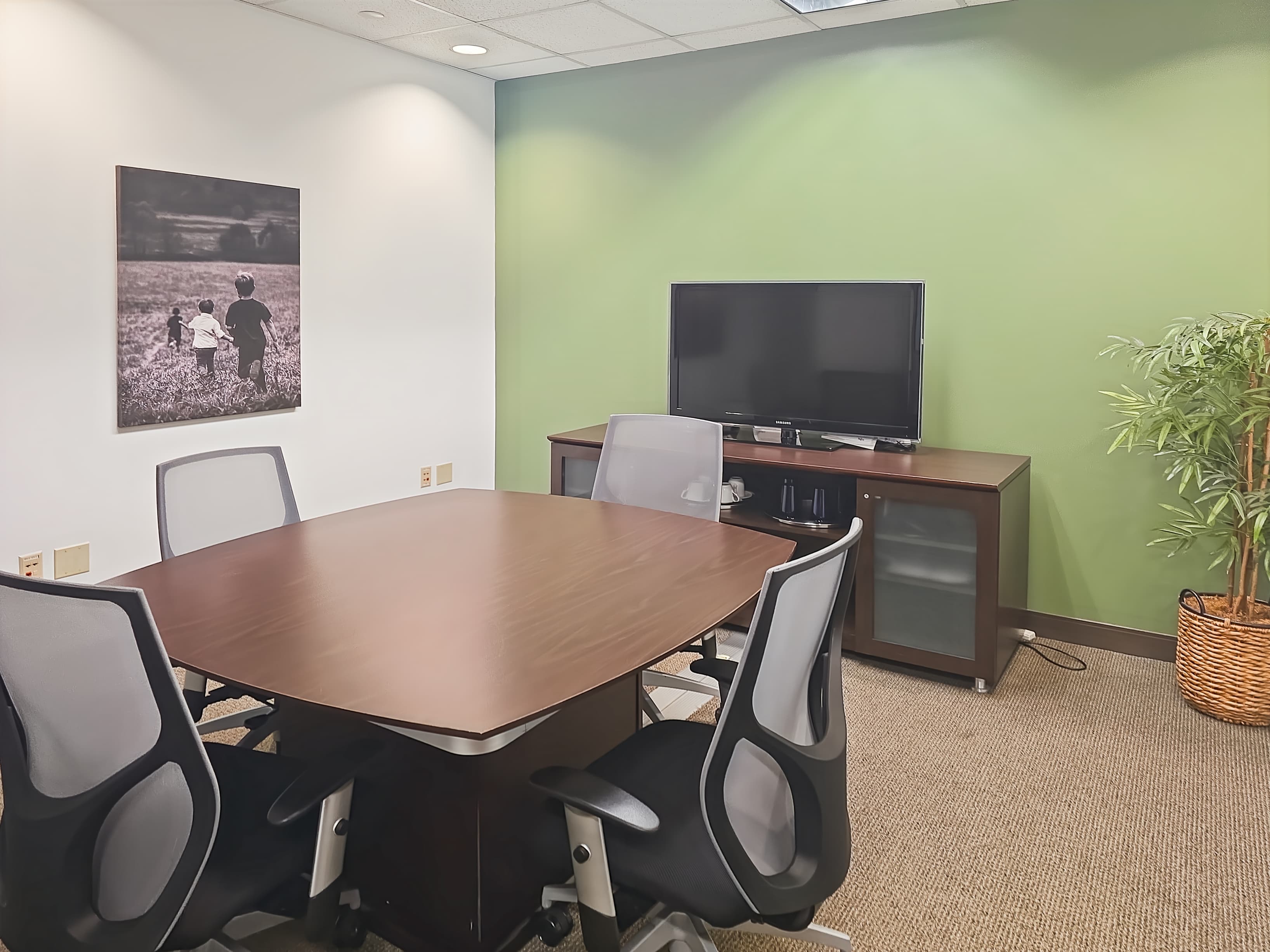 OR, Portland - Lincoln Center (HQ) image 10