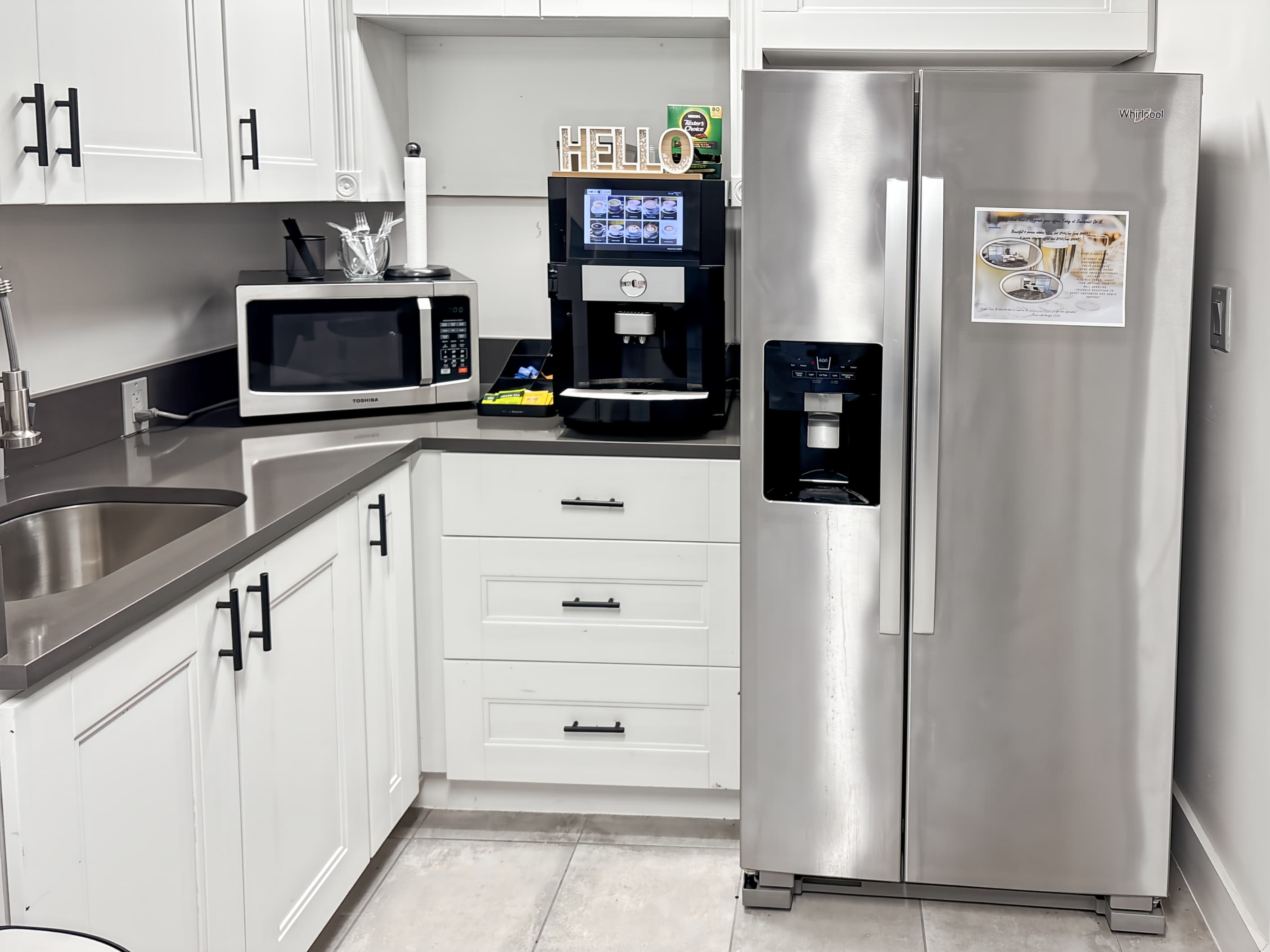 FL, Jacksonville - Southpoint Dr N image 7