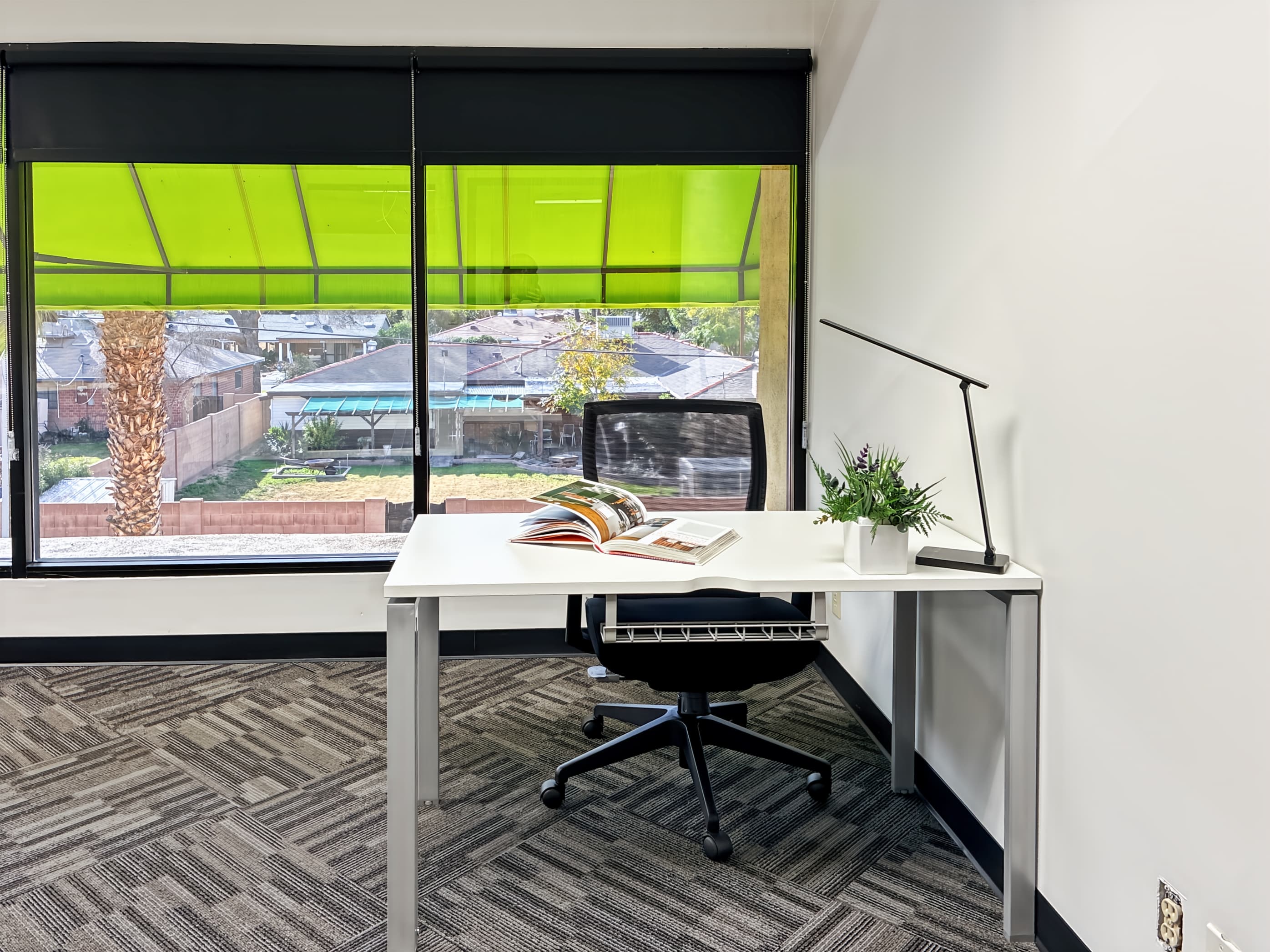 AZ, Phoenix - E Thomas Rd image 1 AZ, Phoenix - E Thomas Rd image 1