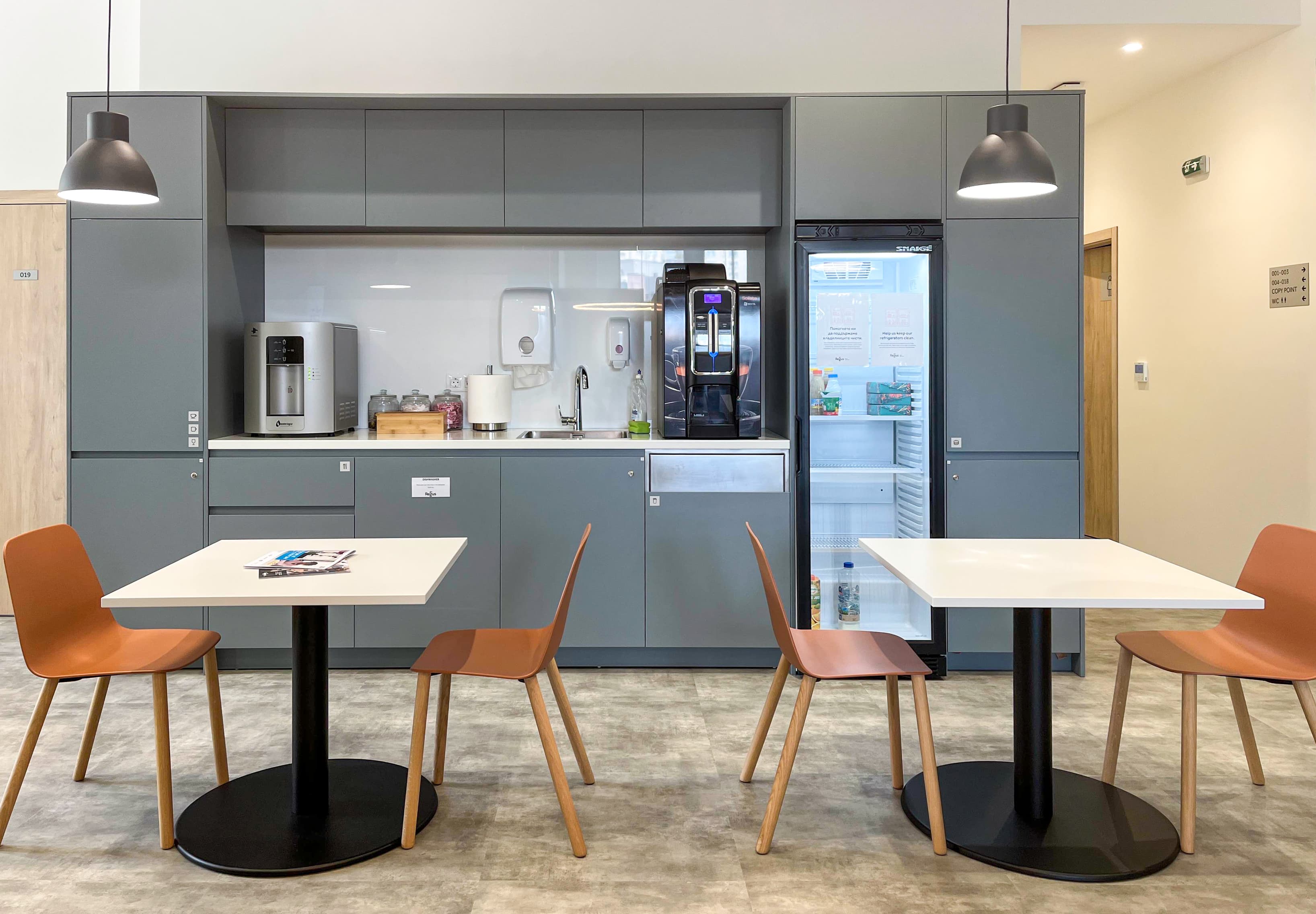 Plovdiv, Kamenitza Park (EUR) image 13