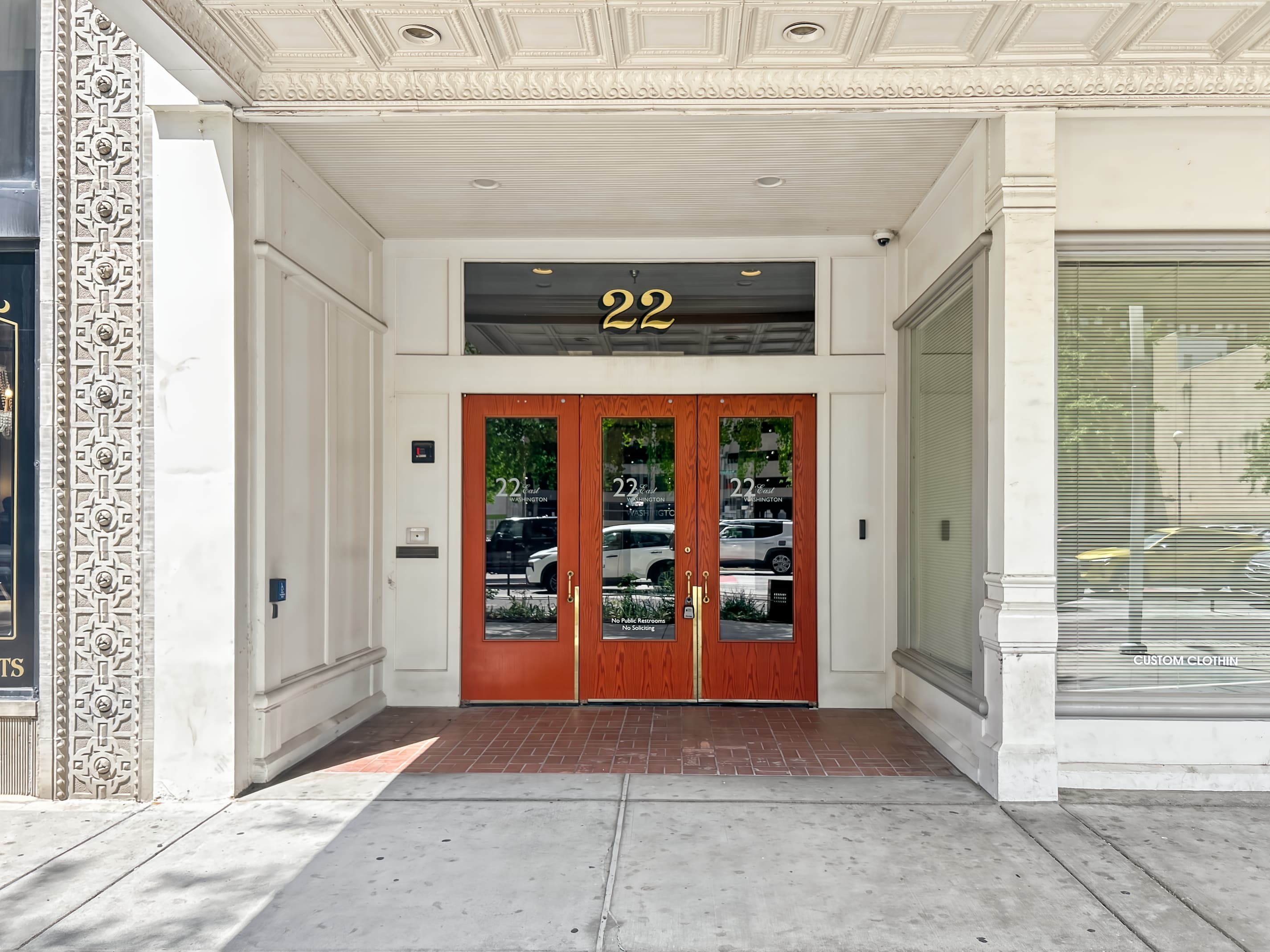 IN, Indianapolis - E Washington Street image 14