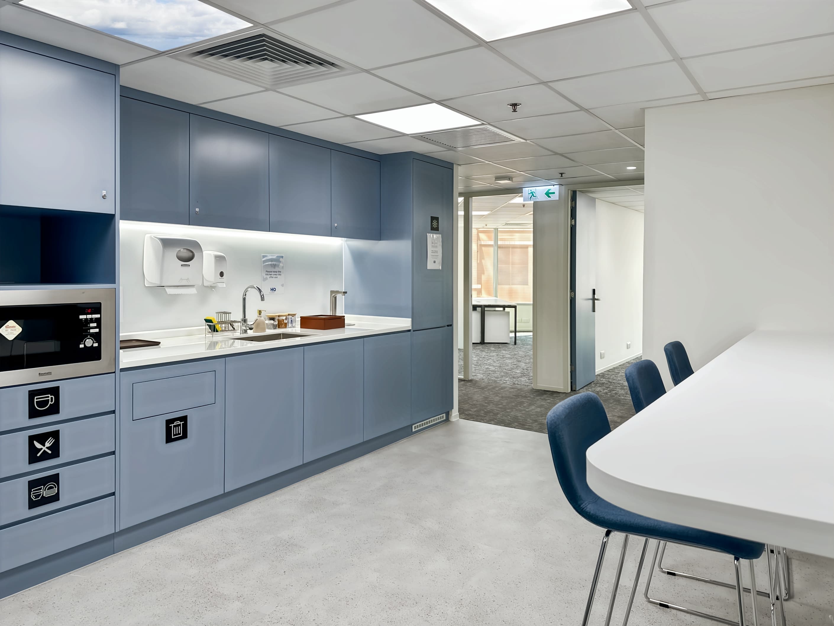 Hong Kong, Pioneer Centre image 5 Hong Kong, Pioneer Centre image 5