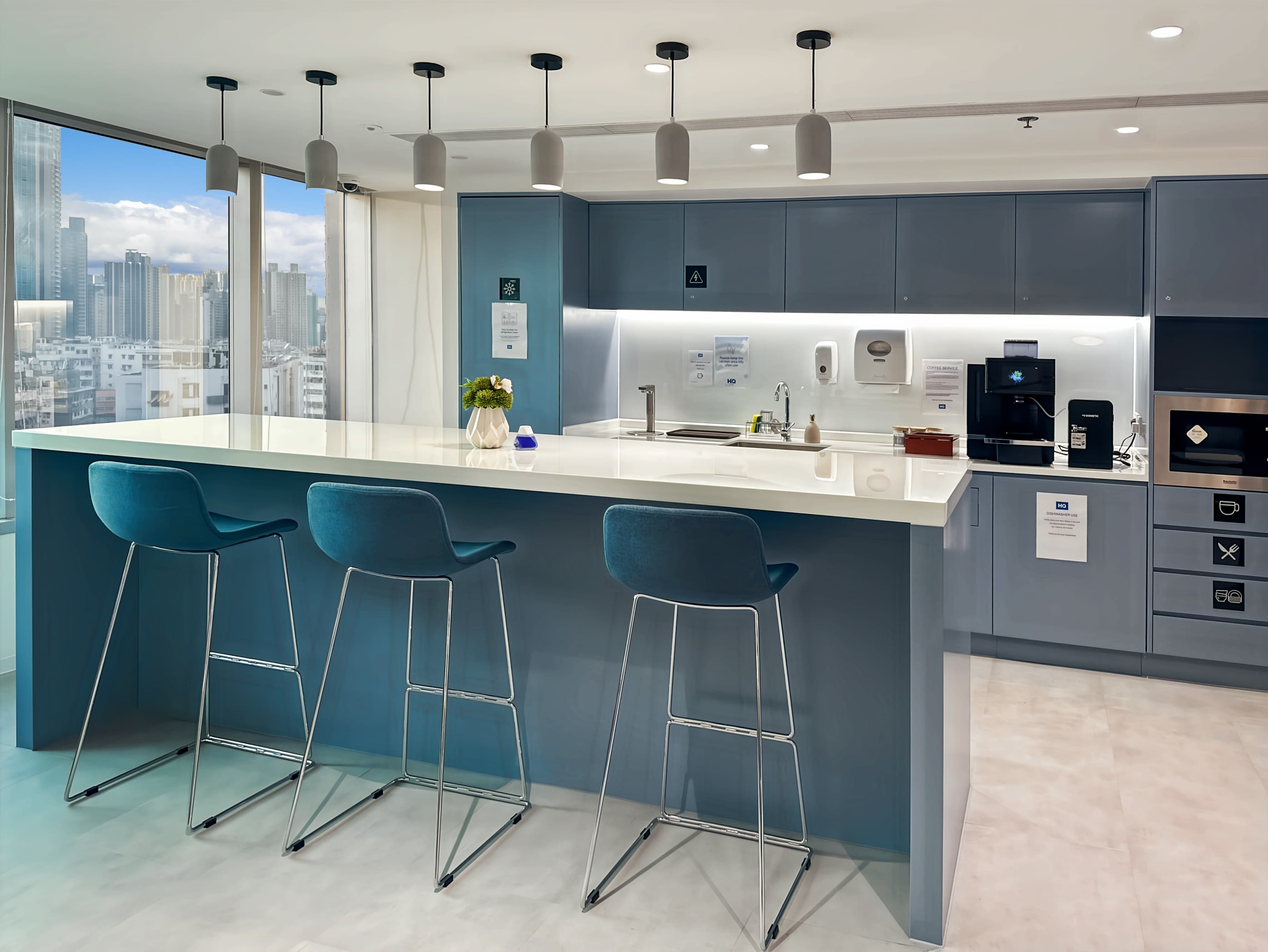 Hong Kong, Pioneer Centre image 9 Hong Kong, Pioneer Centre image 9