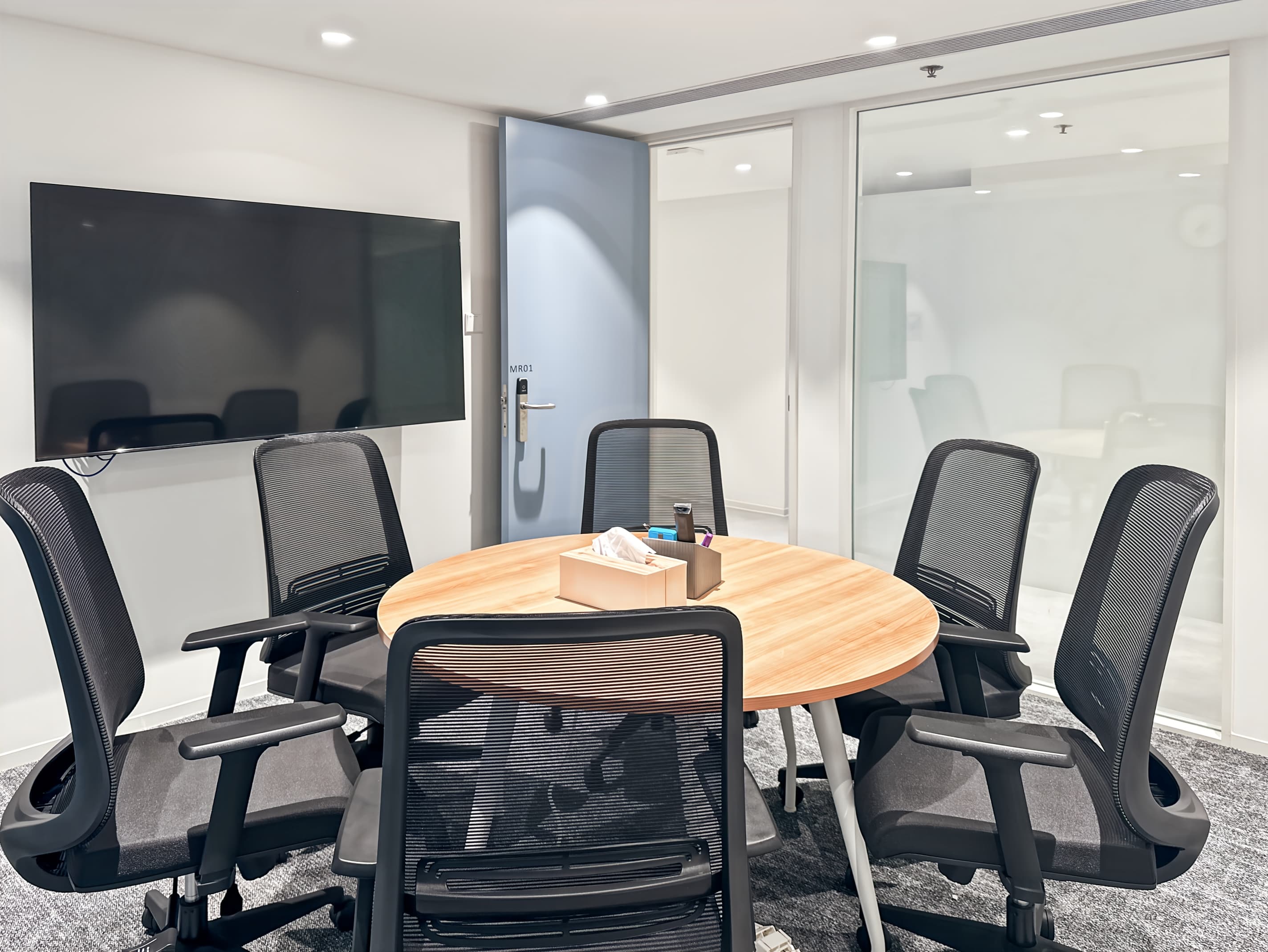 Hong Kong, Pioneer Centre image 11 Hong Kong, Pioneer Centre image 11