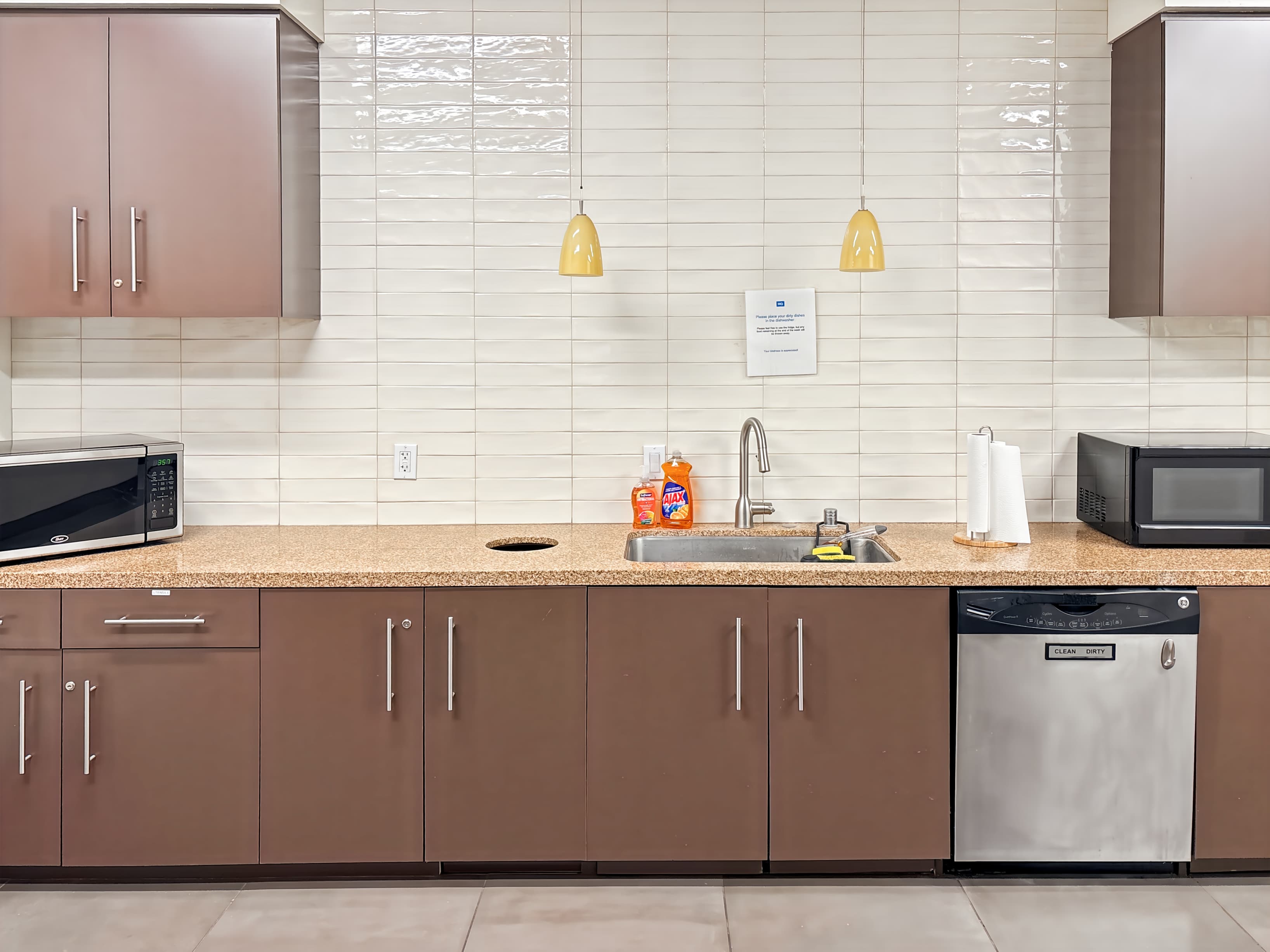 CA, Irvine - Irvine Center Drive (HQ) image 3 CA, Irvine - Irvine Center Drive (HQ) image 3