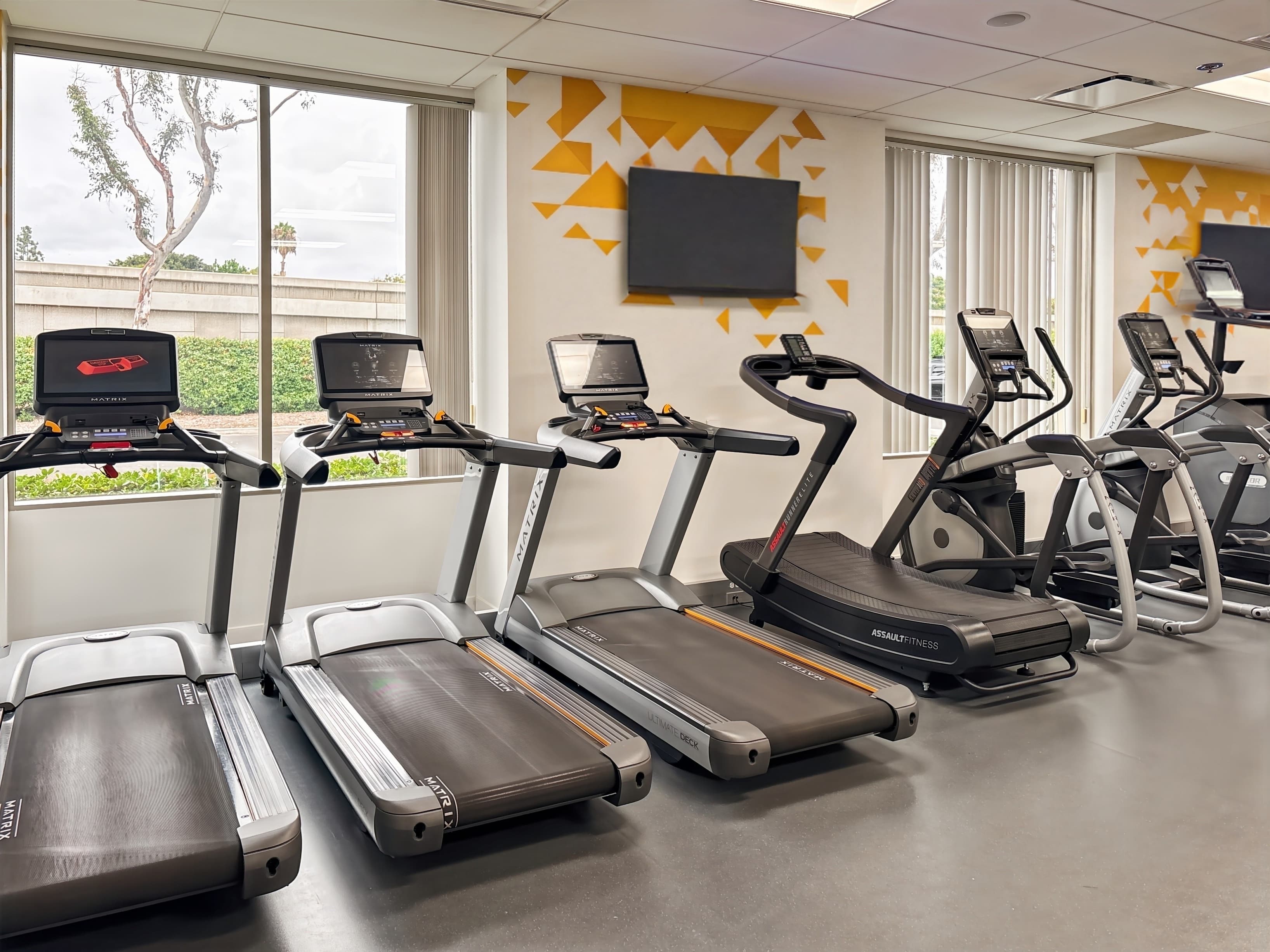 CA, Irvine - Irvine Center Drive (HQ) image 14 CA, Irvine - Irvine Center Drive (HQ) image 14