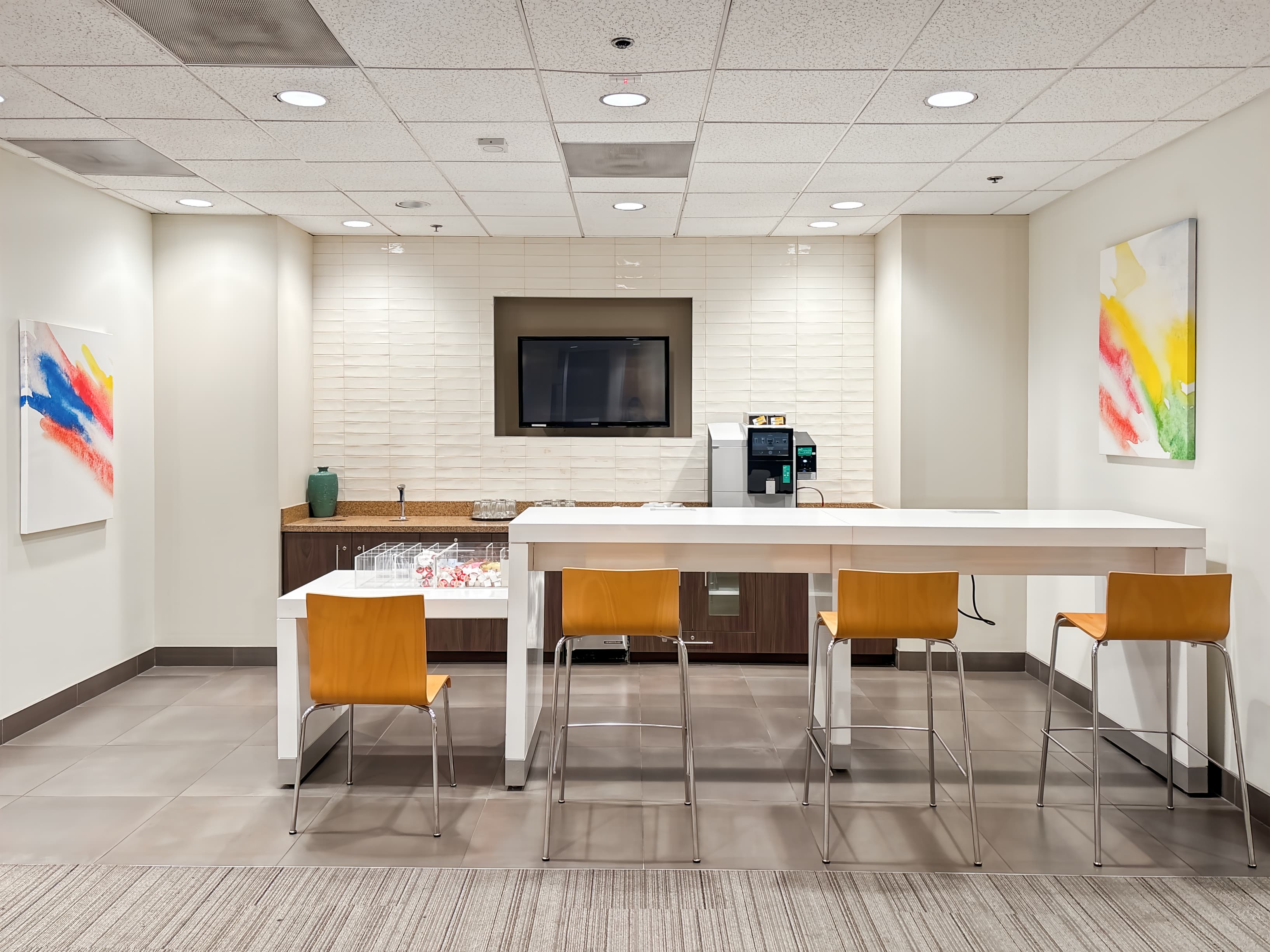 CA, Irvine - Irvine Center Drive (HQ) image 8 CA, Irvine - Irvine Center Drive (HQ) image 8