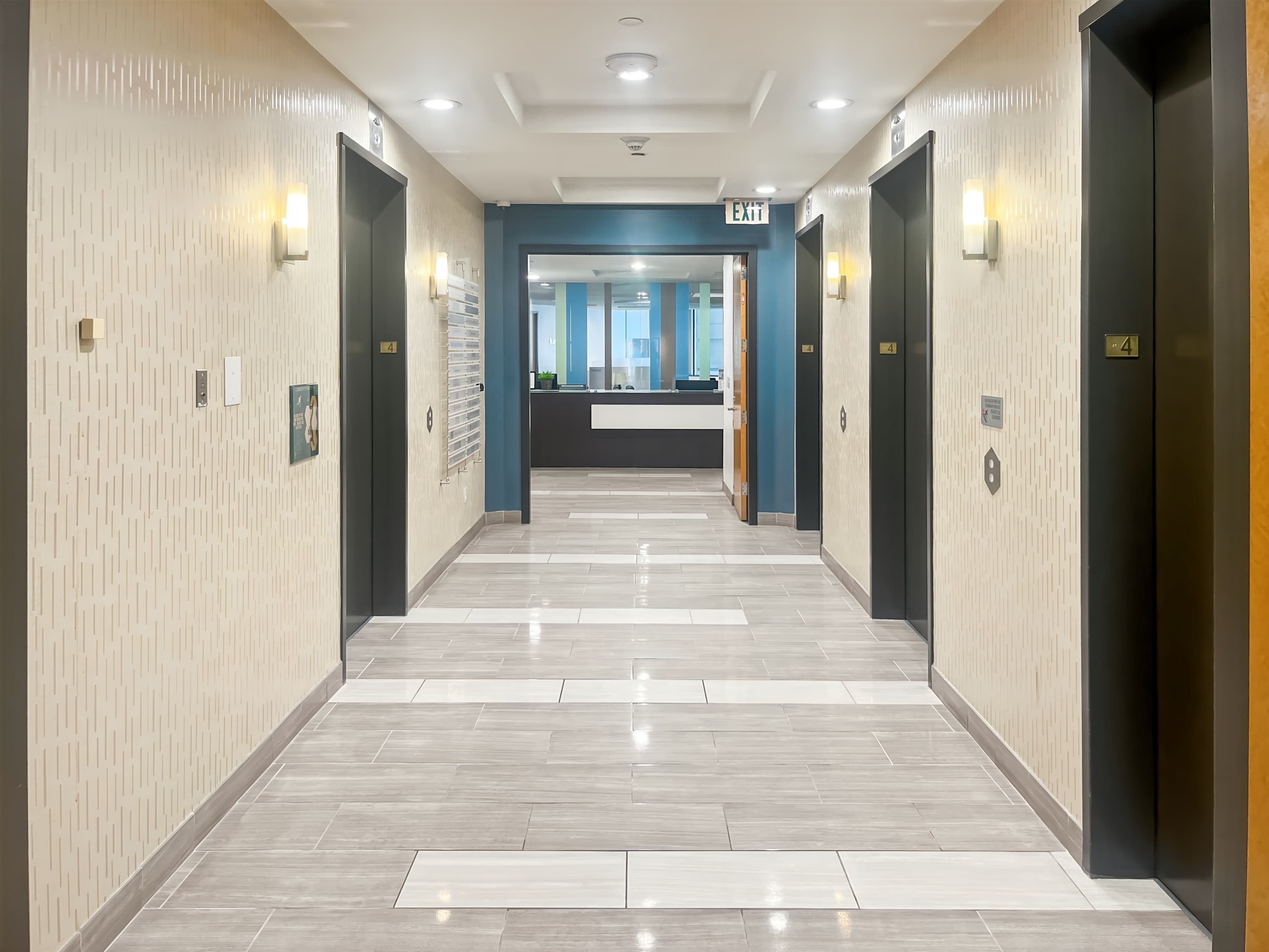 CA, San Diego - Emerald Plaza image 4 CA, San Diego - Emerald Plaza image 4