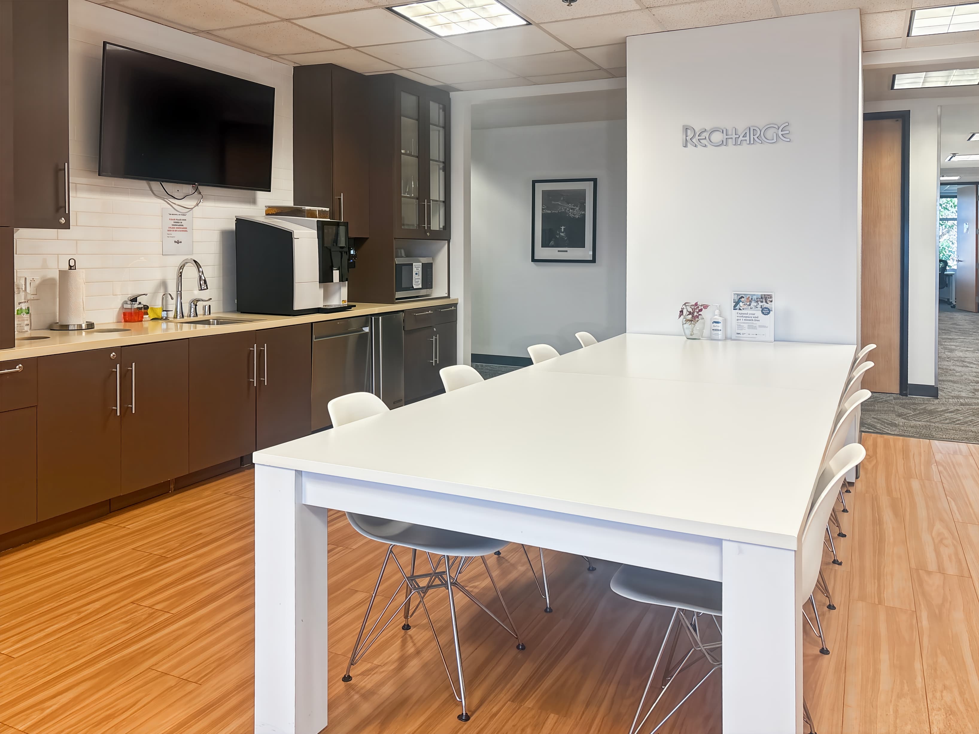 CA, Carlsbad - Pacific Centre (HQ) image 1 CA, Carlsbad - Pacific Centre (HQ) image 1